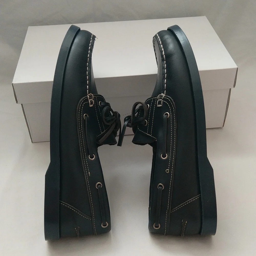 Danassa made in Portugal men's classic leather lace up boat shoes Sz 42 navy